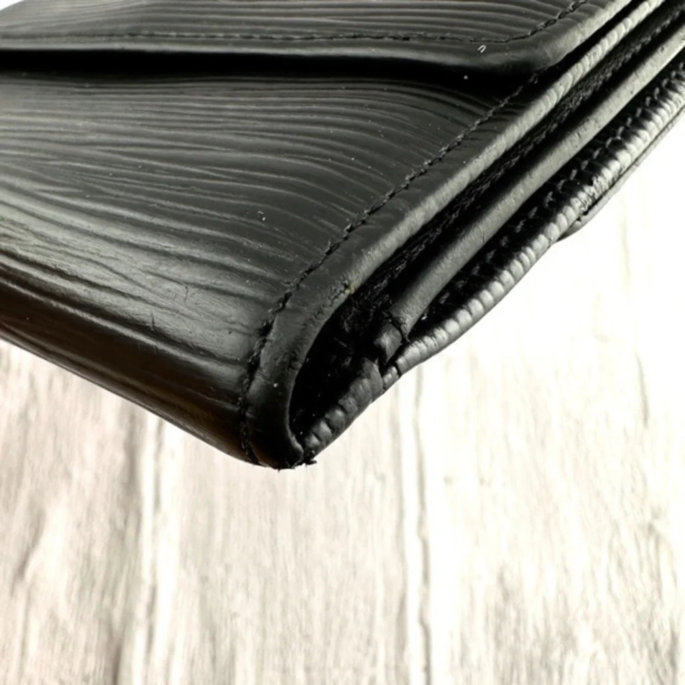 AUTHENTIC Louis Vuitton Marco Wallet. Black.